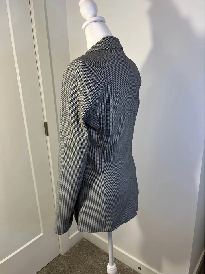 DYNAMITE Grey Patterned Women’s Blazer - NEW! - photo 5