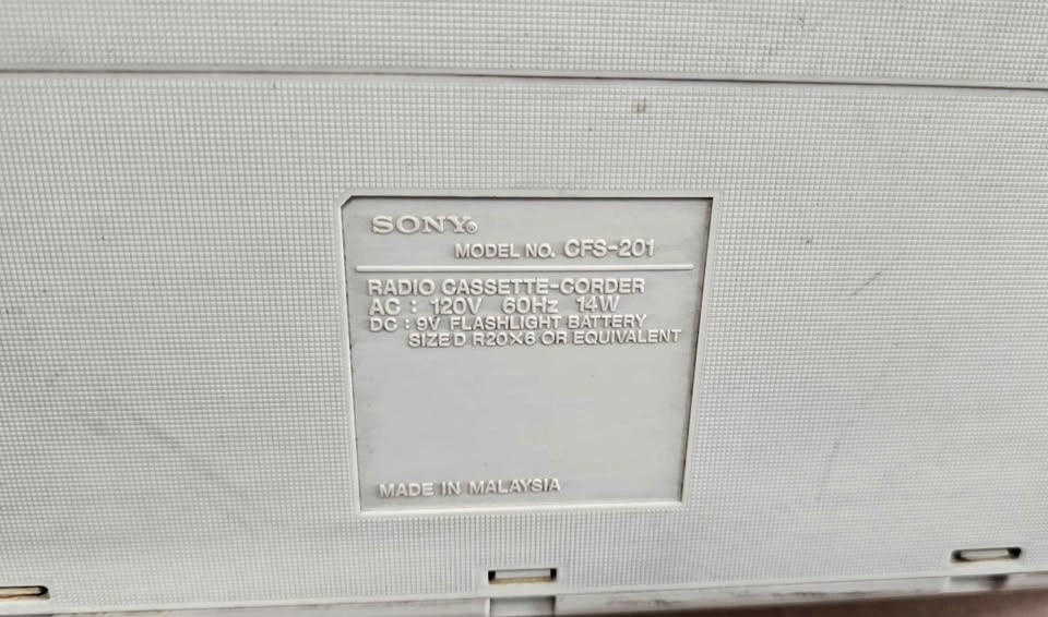 Vintage SONY CFS-201 Boombox Radio - AM/FM Only - photo 4