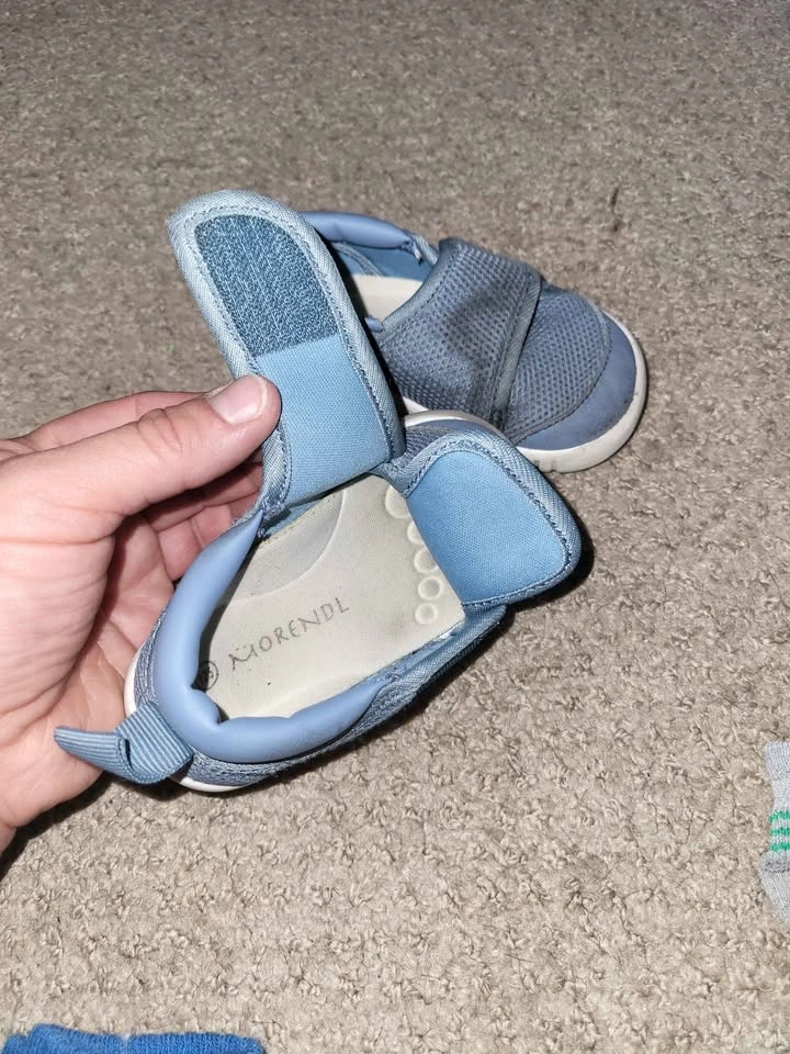 Infant shoes and socks 9-12 month (infant 4.5) - photo 3