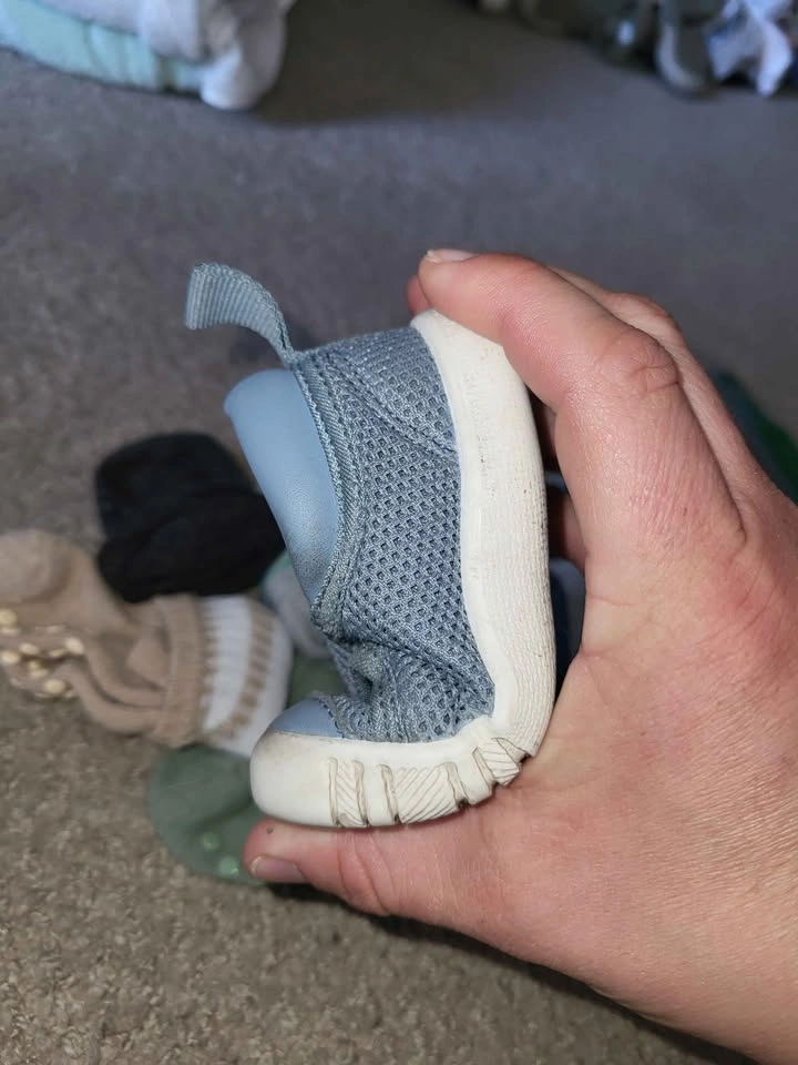 Infant shoes and socks 9-12 month (infant 4.5) - photo 4