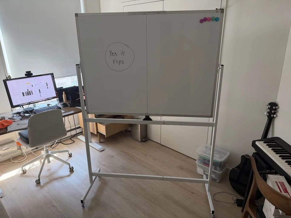 Whiteboard 48 X 36 in, Rolling, Double sided and flip - photo 2