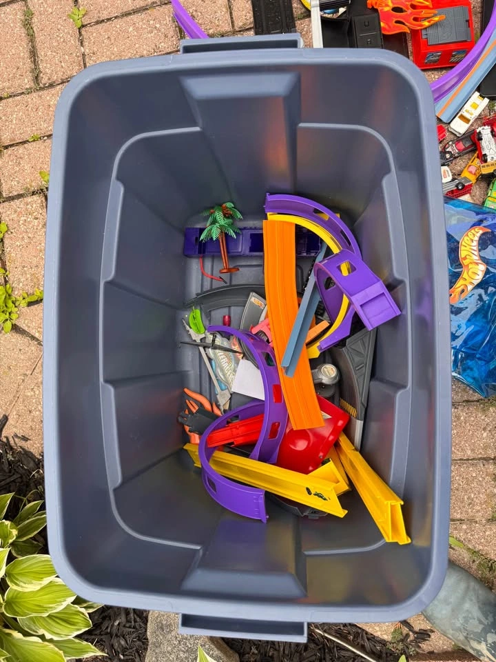 Hot Wheels Bundle - photo 5