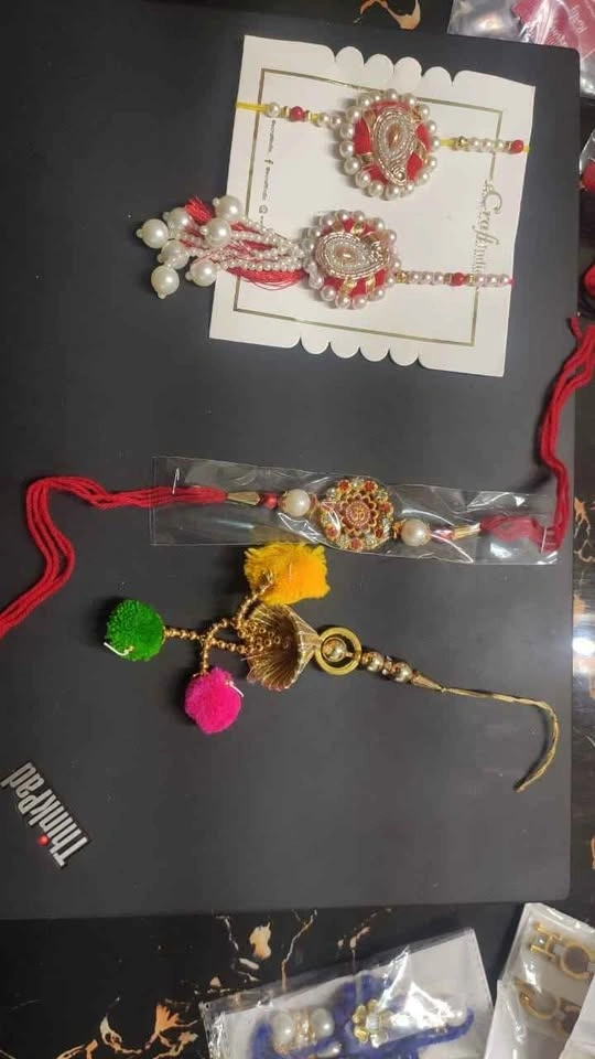 Rakhi Sale- Bhaiyya Bhabhi Rakhi lumba combo - photo 3
