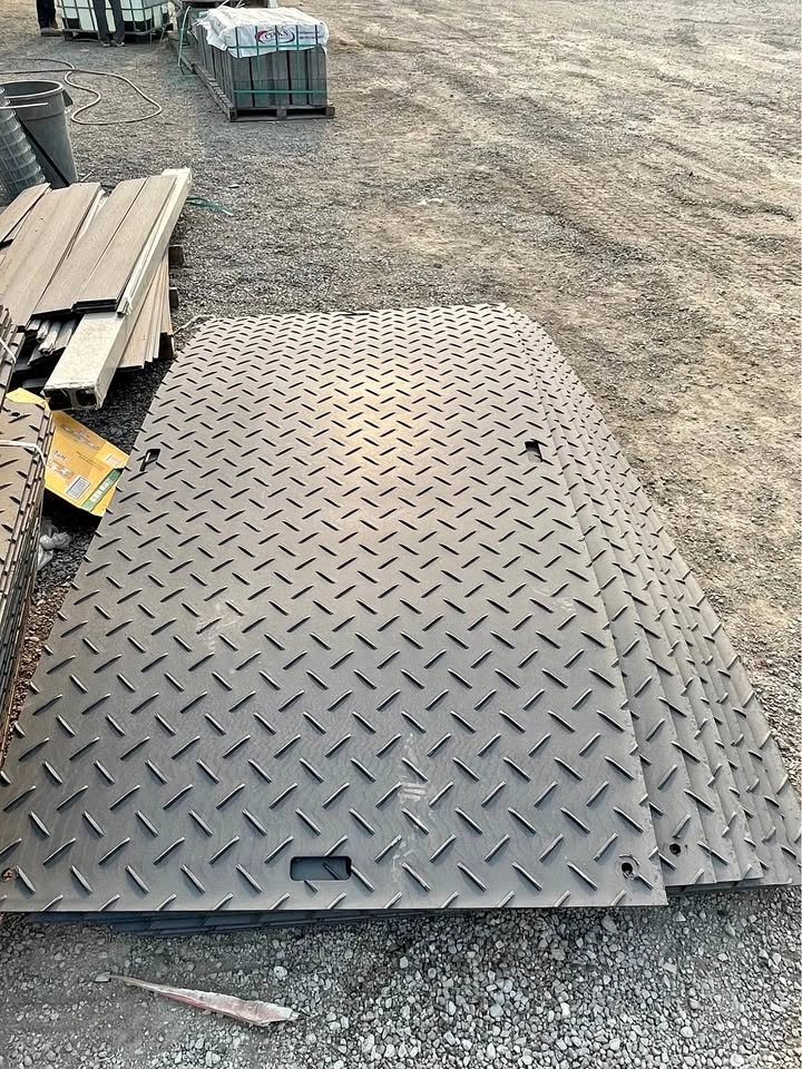Heavy Duty Ground Protection Mats - 4' x 8' 1/2” Thickness