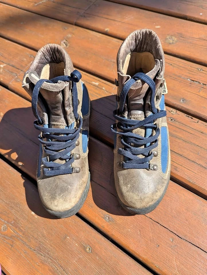 Scarpa high quality hiking boots size 38 Italian handmade