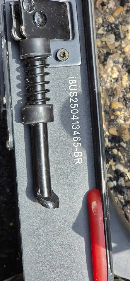 iScooter Electric Scooter – AS IS / FOR PARTS - photo 5