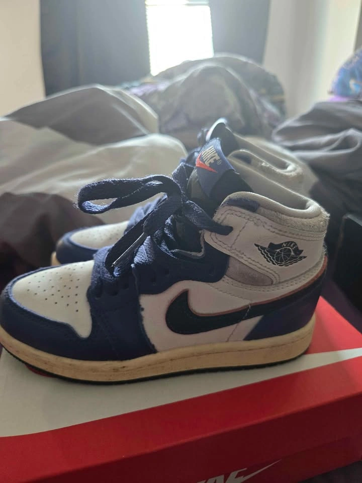 Jordan 1 Rare Air (Size 12C) - photo 2