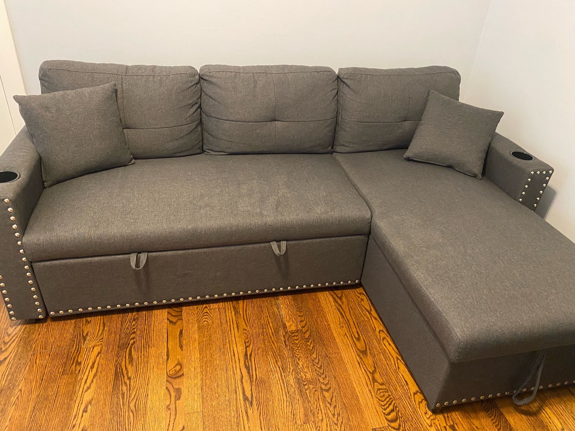 Sleeper Sofa with Storage Chase & 2 cup holders! - photo 3