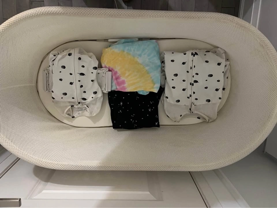 Happiest Baby SNOO (includes: 2 sleep sacks and 2 sheets) - photo 2