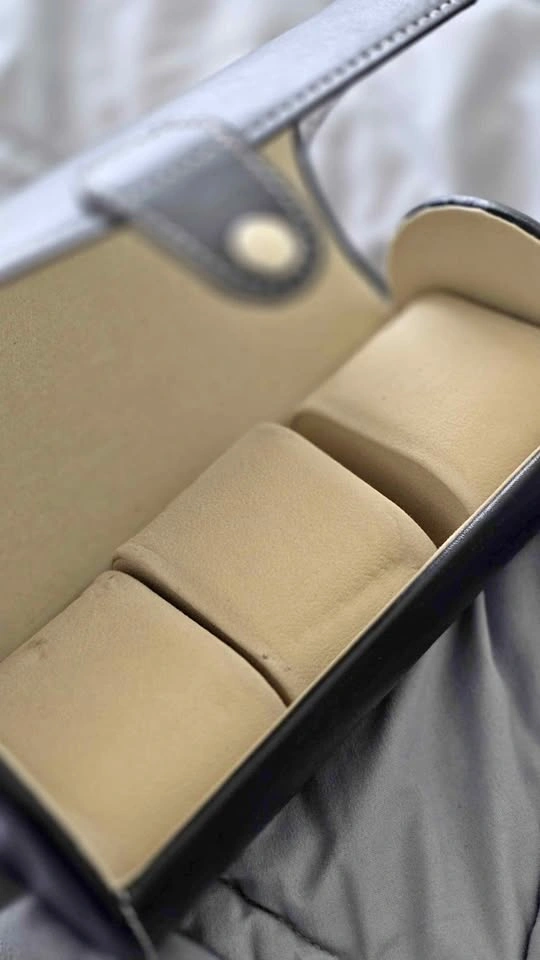 3-Slot Leather Watch Roll