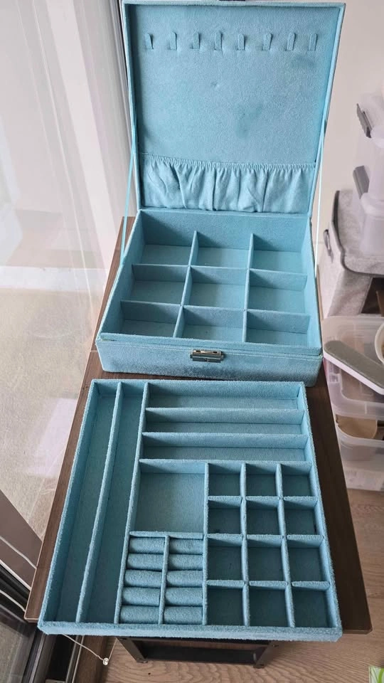 Light Blue Two-Tier Jewelry Box - photo 2