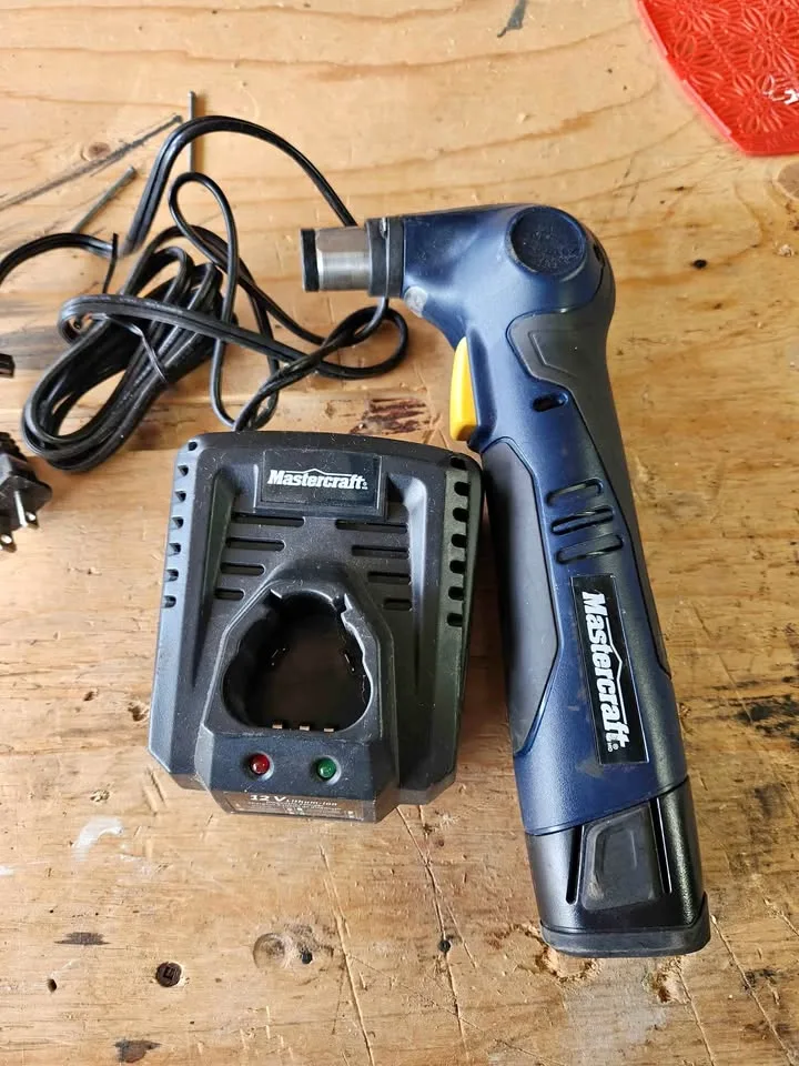 Mastercraft 12 volt cordless auto hammer thumbnail