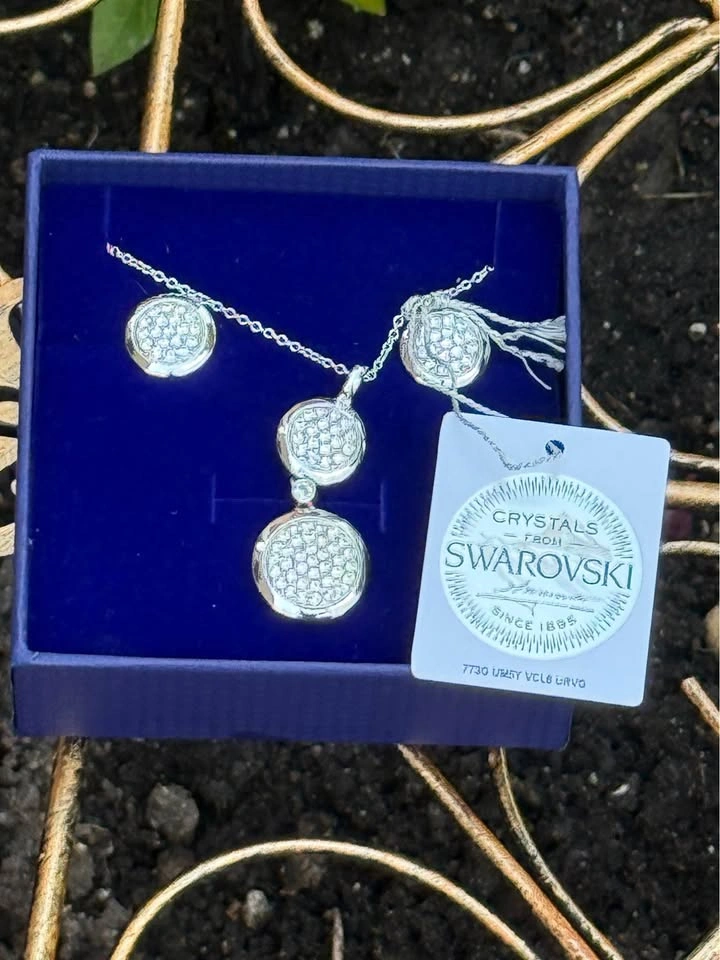 Swarovski necklace with earrings - photo 4