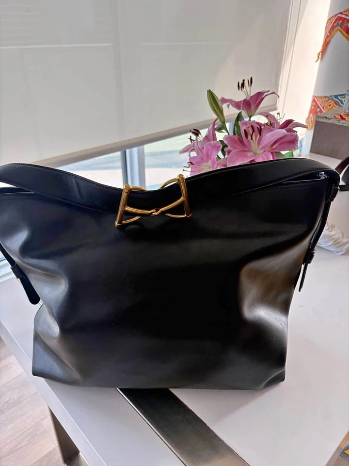Horsebit Chain Large Shoulder Bag