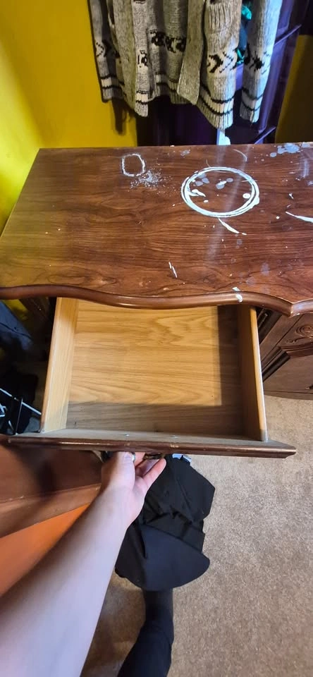 6' Hardwood Dresser - photo 3