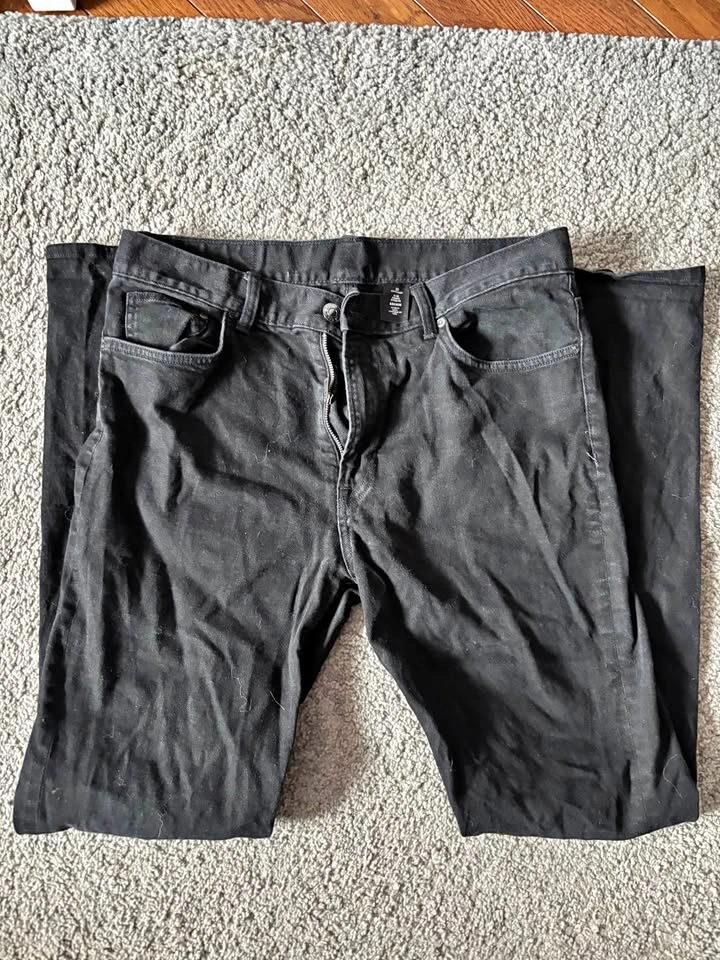 H&M Slim Fit Black Denim Jeans 32
