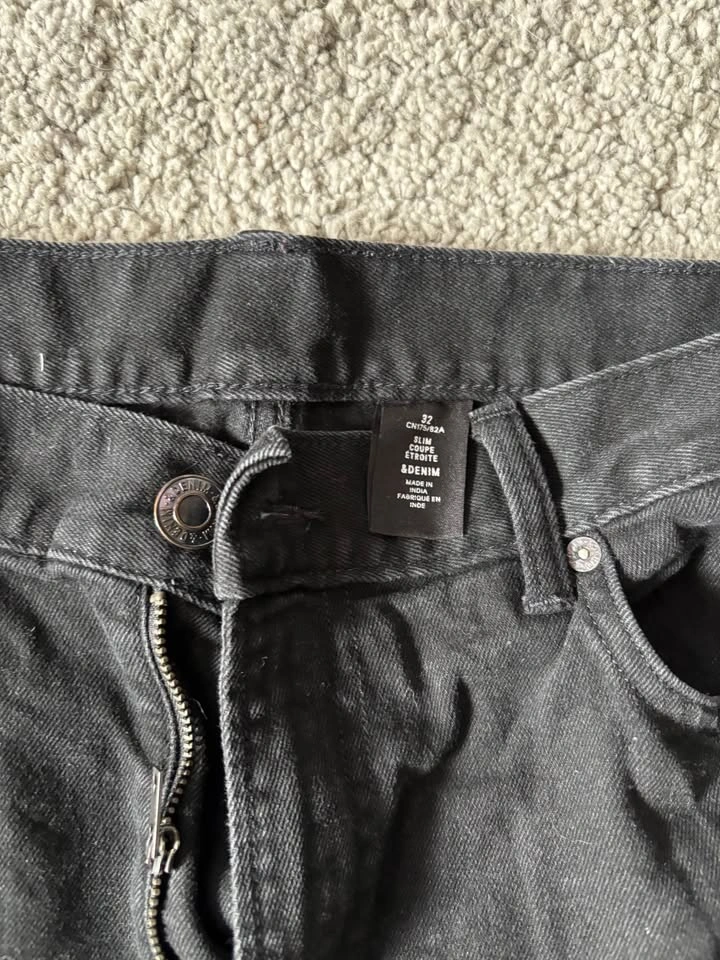H&M Slim Fit Black Denim Jeans 32 - photo 2