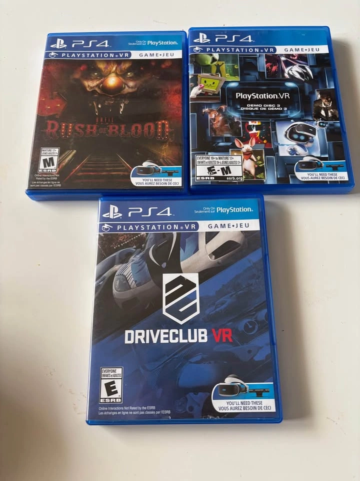 Sony PlayStation VR Headset Bundle w Camera & Move Controllers - photo 2