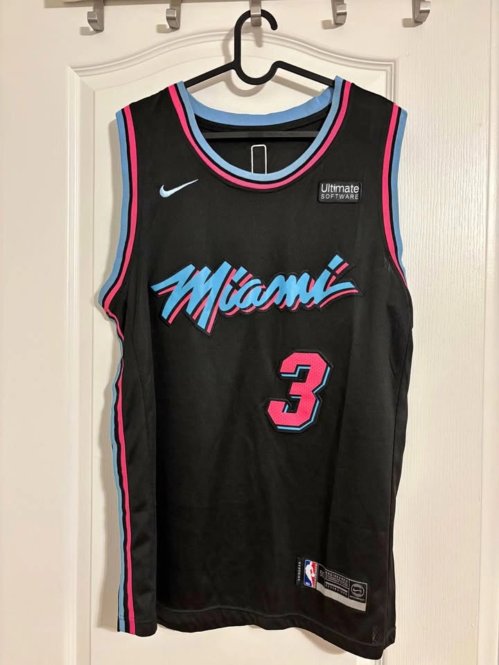 Miami Heat Dwyane Wade #3 Jersey NBA Nike Black Size 50
