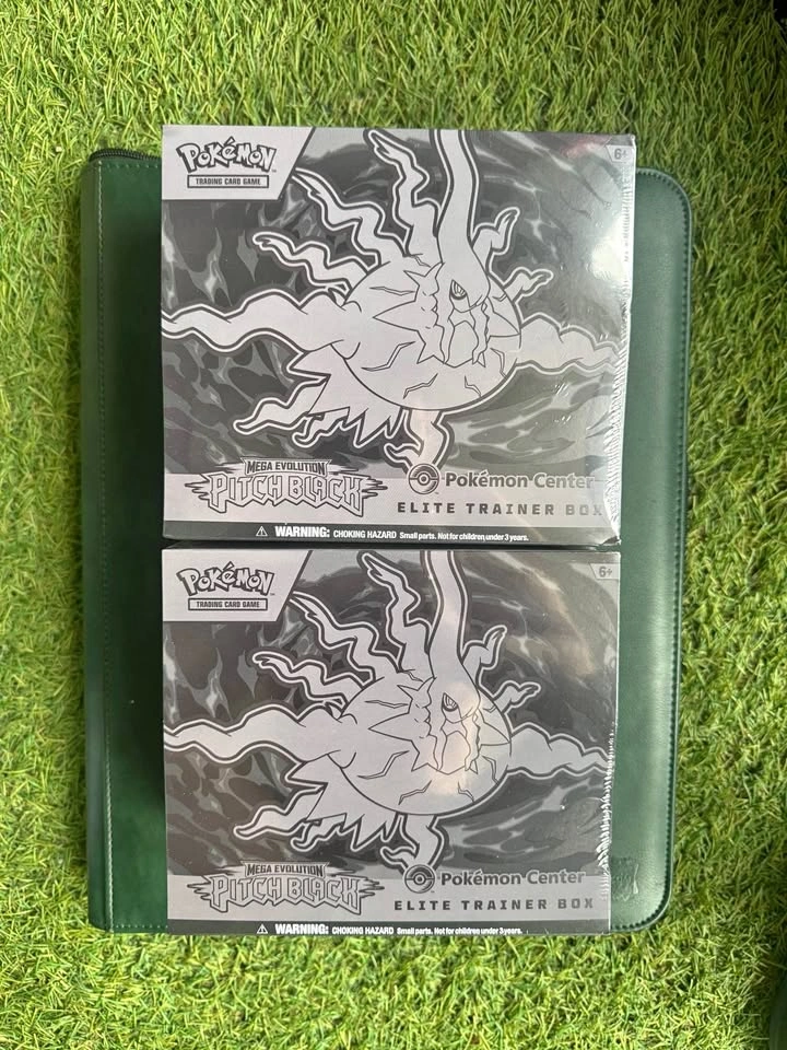 Pokémon Center Pitch Black Elite Trainer Box