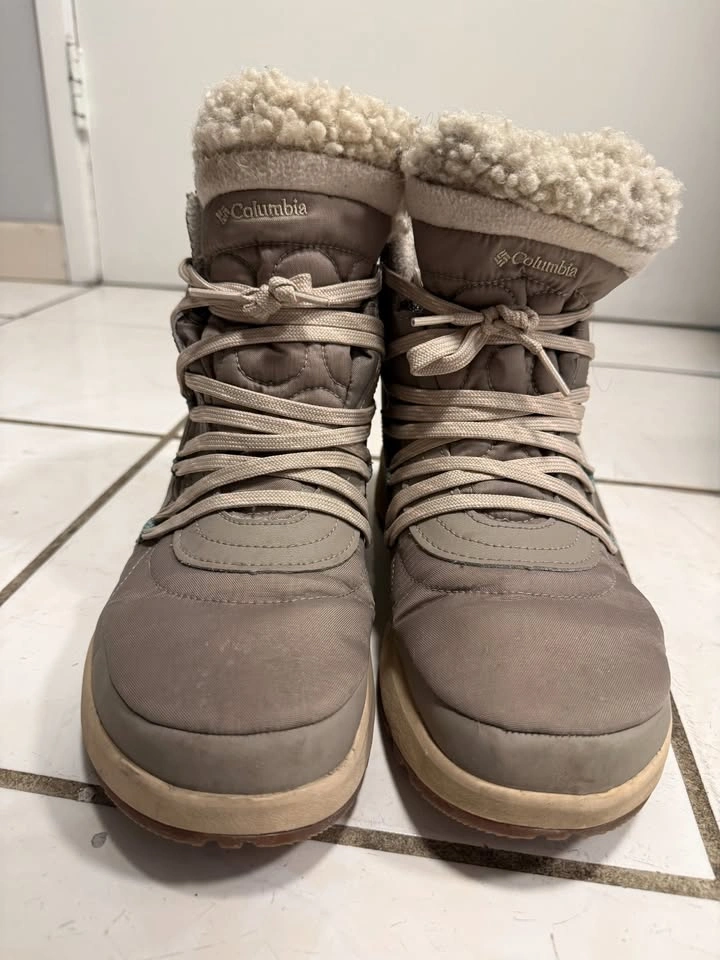 Premium Boot Clearout (Women) – Columbia & Hiking Boots - photo 4
