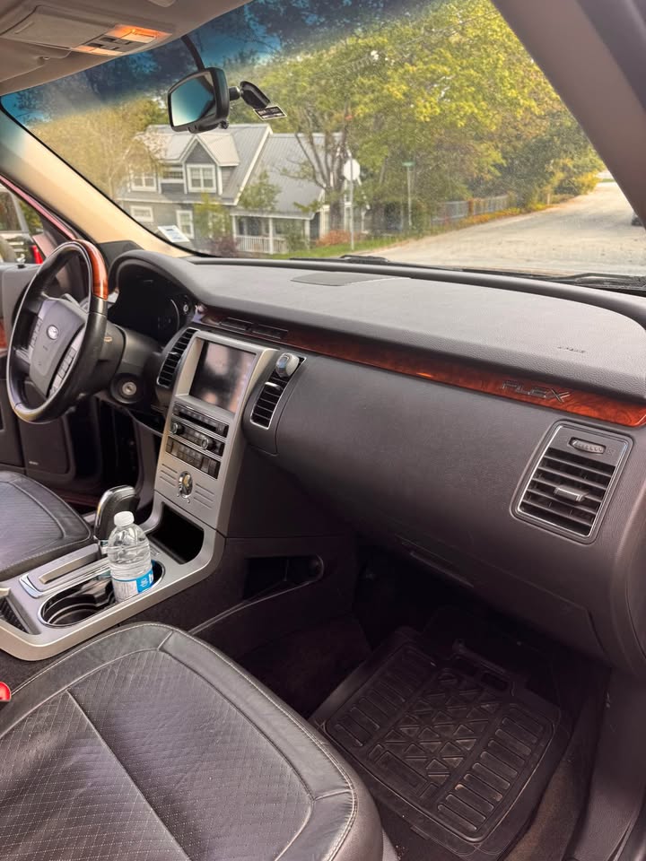 2009 Ford Flex - photo 5