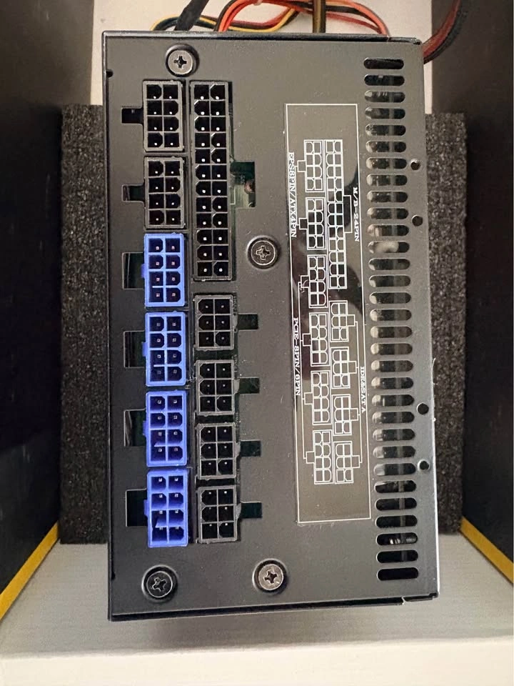 SilverStone Strider Gold S Series 750W Power Supply - photo 3