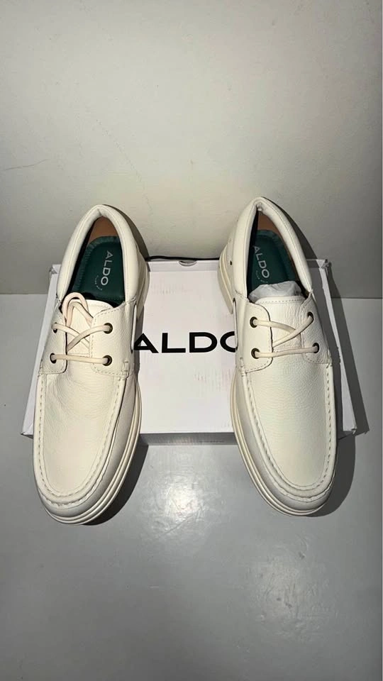 New ALDO Men Leather Boat Shoes. Size 11 US.
