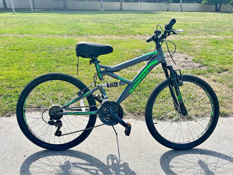 Supercycle Outlook Youth 24" Mountain Bike