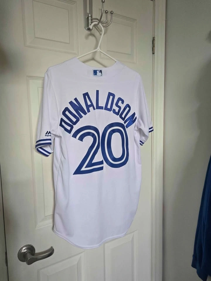 Authentic Blue Jays shirt small - photo 2