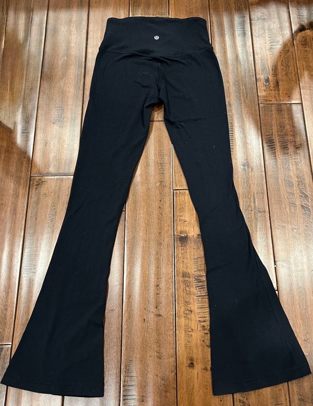 Lululemon High-Rise Flare Pant - photo 3