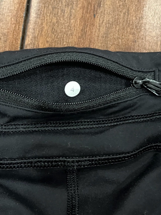 Lululemon Crops - photo 4