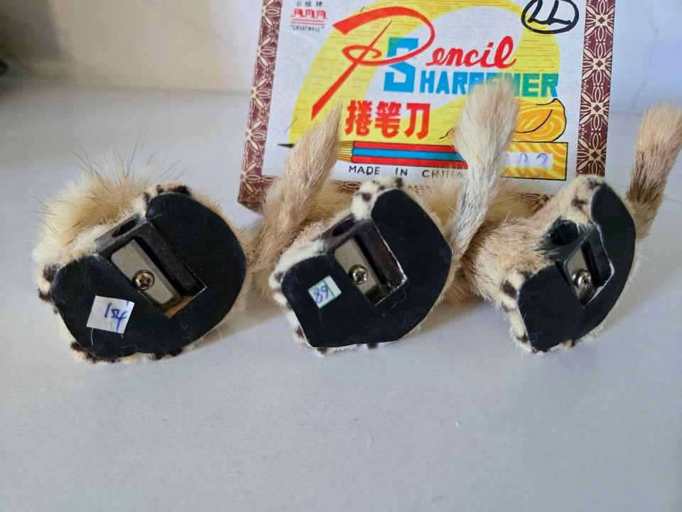 GREAT WALL Vintage Furry Animal Pencil Sharpeners 3-Pack - photo 2