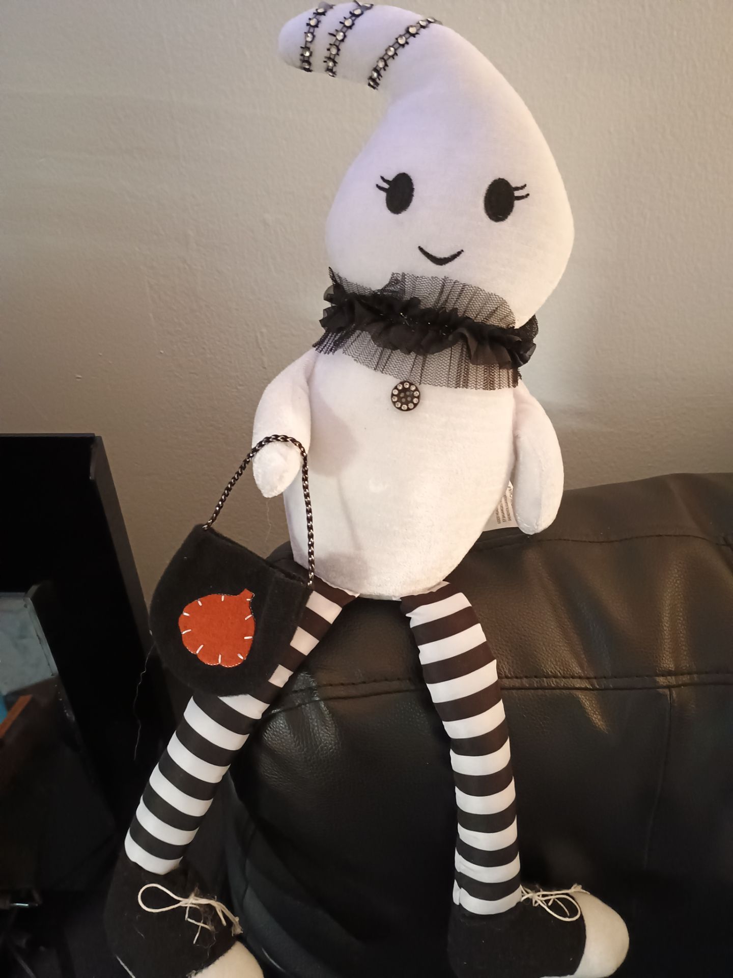 Weighted Plush Ghost Halloween Decoration - photo 2