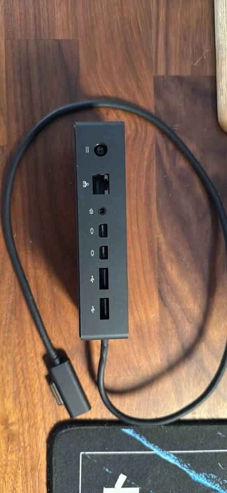 Microsoft 1661 docking station - photo 3