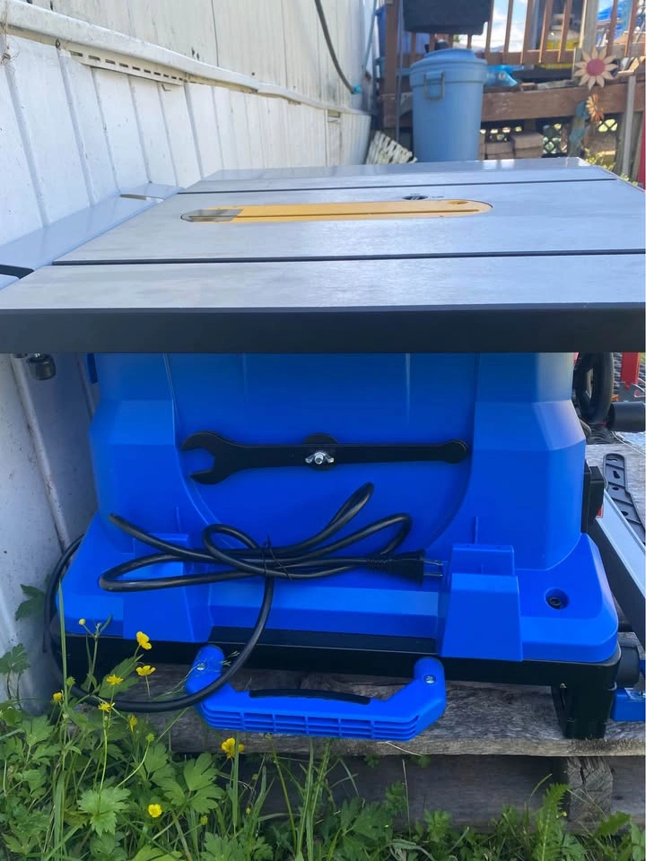 Portable Table Saw - photo 2