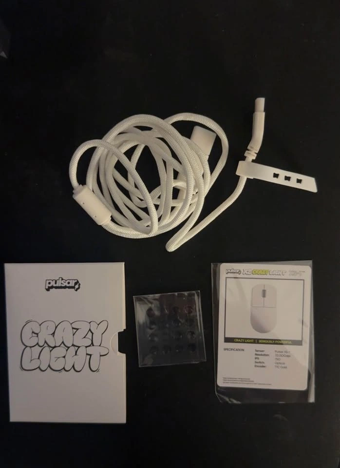 White Pulsar X2 Crazylight Medium Wireless Gaming Mouse - photo 2