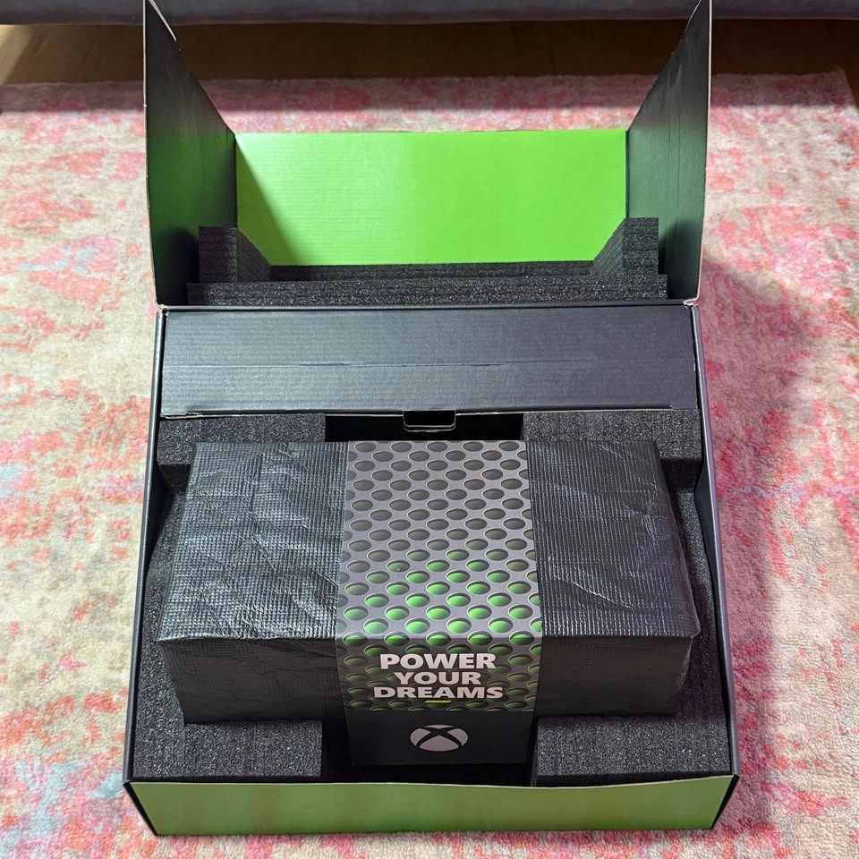 Xbox Series X 1 TB *Excelent Condition* - photo 2
