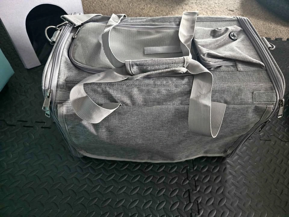 Pet Carrier Bag