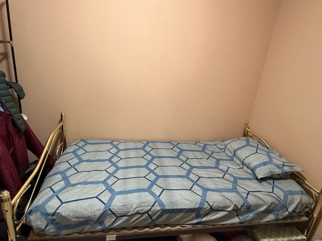 Metal Frame Single Bed - photo 2