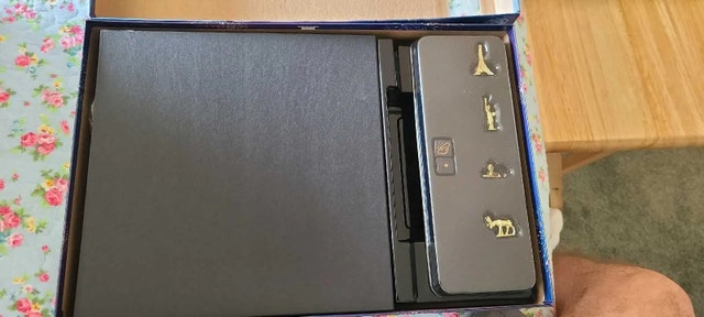 Hasbro Monopoly Here & Now World Edition - photo 3