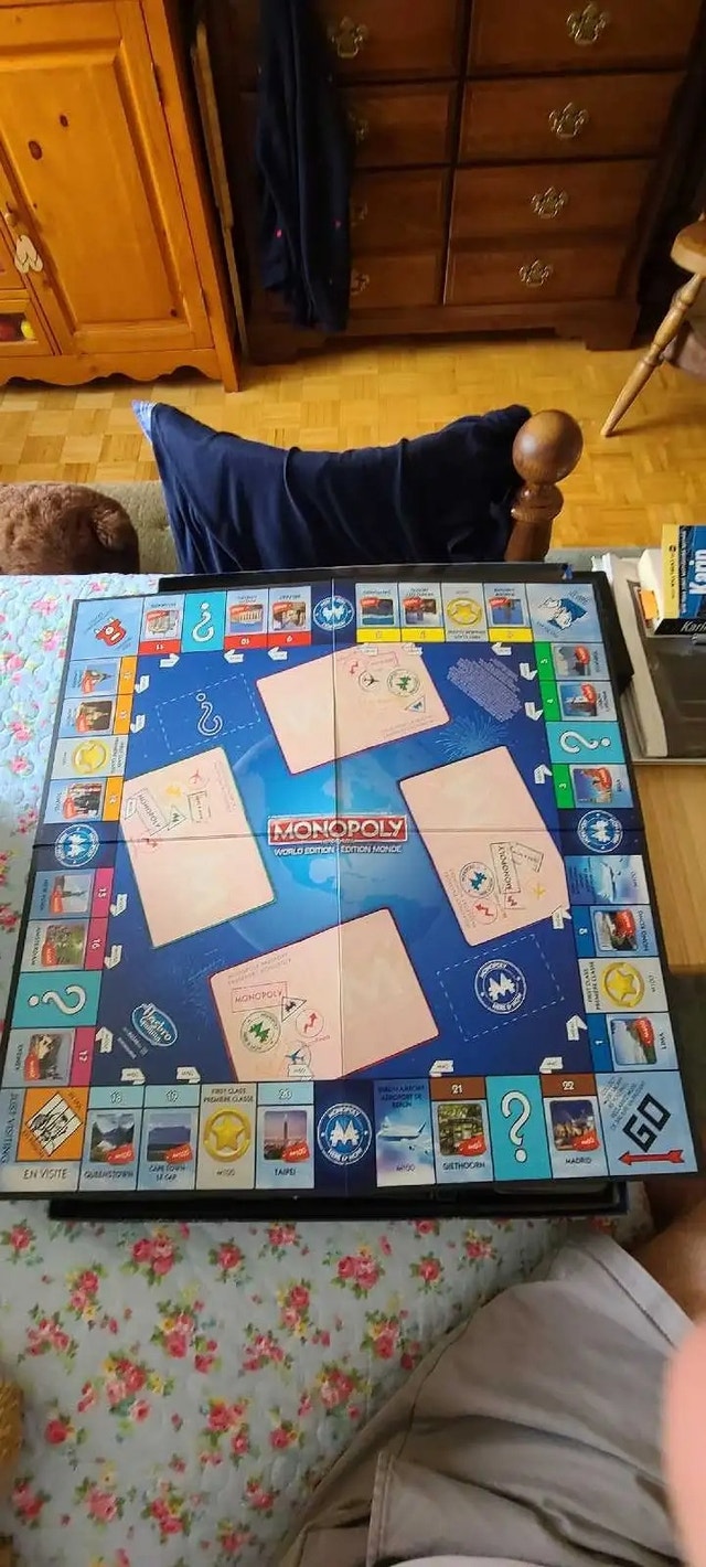 Hasbro Monopoly Here & Now World Edition - photo 5
