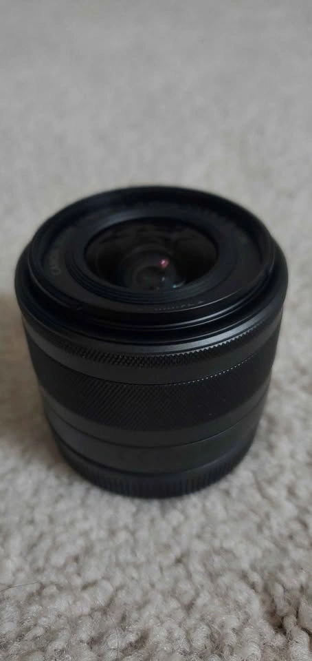 Canon EF-M 15-45mm f/3.5-6.3 IS STM Lens - photo 4