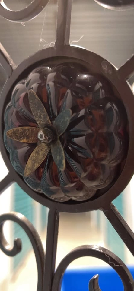 Metal Scrollwork Wall Decor - photo 3