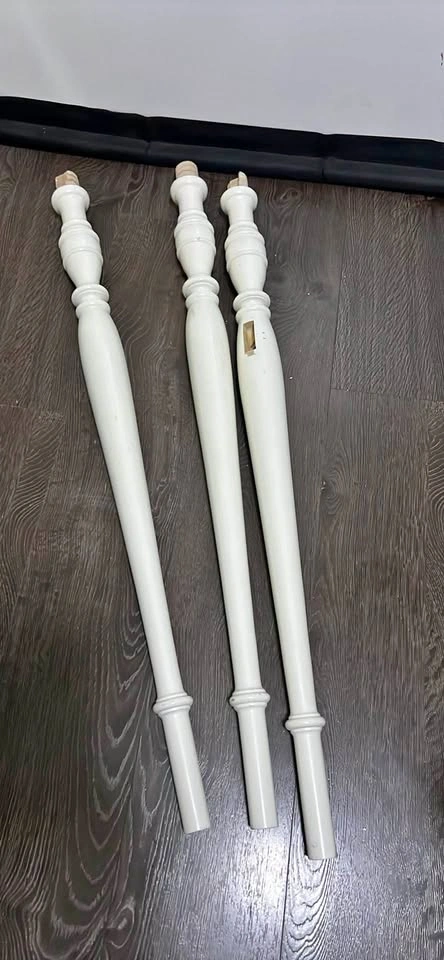 1920s Canopy Bed Posts (Set of 3)