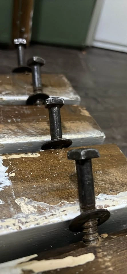 19th-Century Victorian Turned Table Legs (Set of 4) - photo 2