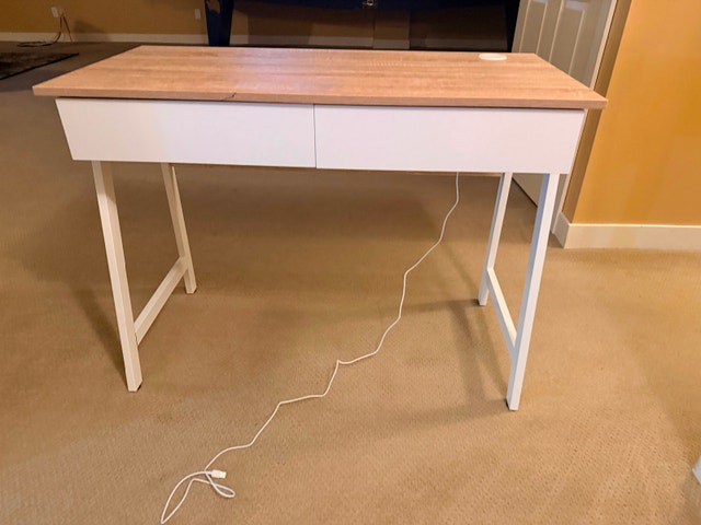 Study Table - photo 2