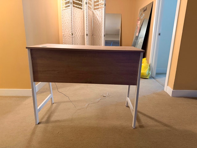 Study Table - photo 5