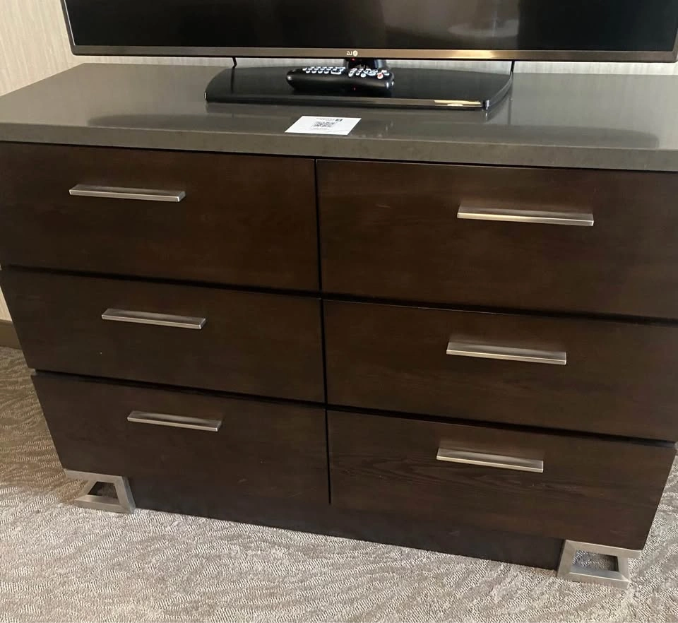 6-drawer dresser: brand new (commercial grade) - photo 2