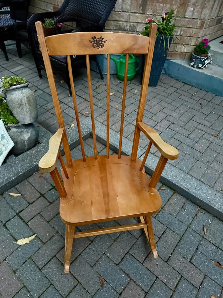Vintage Wooden Spindle Back Rocking Chair - photo 2